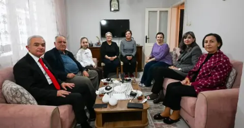 Kırklareli Valisi Turan'dan Mahalle Muhtarı Kocabalta'ya Ziyaret