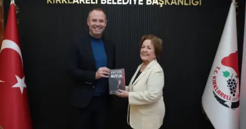 Başkan Bulut, Öğretmeni Sebahat Cüneydi’yi Ağırladı