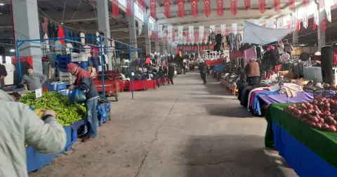 Edirne'de Çarşamba Pazarı Boş Kaldı