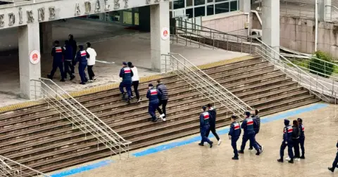 Yasa Dışı Bahiste Milyarlık Vurgun: 5 İlde Operasyon