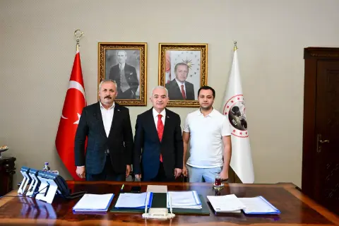 Vali Turan, Büyükçekmece Bahçelievler Mahallesi Muhtarını Kabul Etti