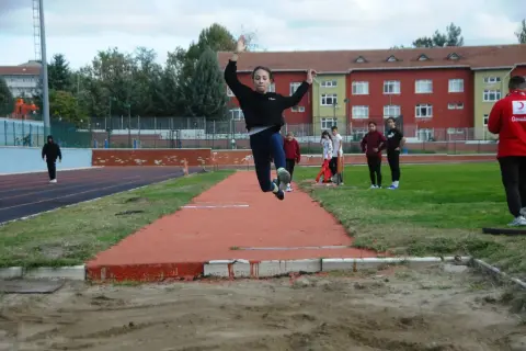 Edirne’deki Atletizm Pistinde Cumhuriyet Coşkusu