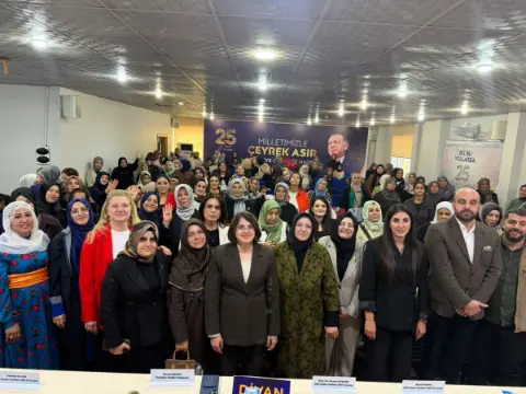 Batman’da Kadın Kolları Danışma Meclisi Toplantısı Yapıldı