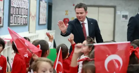 Osmangazi'de cumhuriyet coşkusu kreşlere taştı