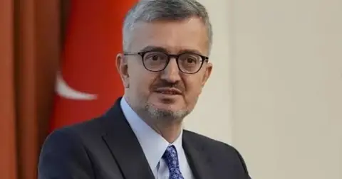 Burhanettin Duran'dan Dijital Türk Dünyası İçin Yapay Zeka Çağrısı