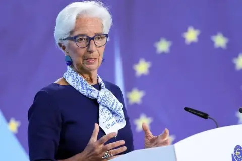 Avrupa Merkez Bankası Başkanı Lagarde'dan istifa kararı