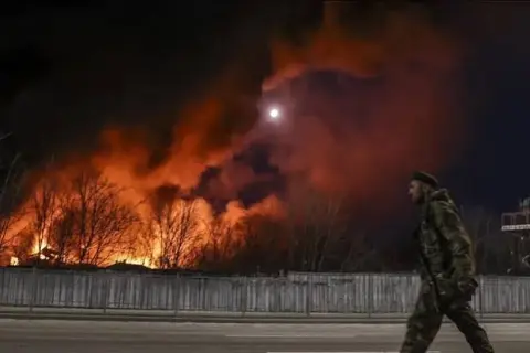 Rusya'dan Dnipro'da tren istasyonuna saldırı: 13 ölü, 10 yaralı