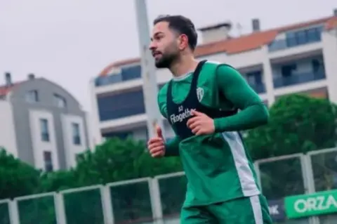 Tayfun forma için sabırsızlanıyor!