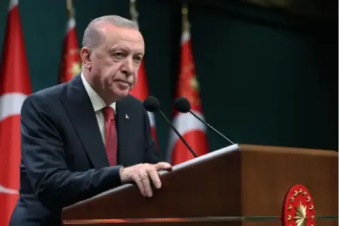 Bursa’da 450 bin liralık ziynet eşyası çalan kadın şüpheli yakalandı