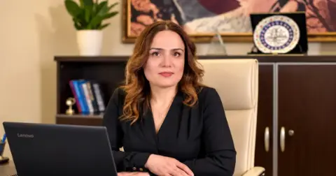 Bursa iş dünyasında Özhan ailesinden çifte başarı! İki önemli kurumda yeni dönem