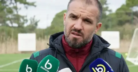 Bursaspor Teknik Direktörü Mustafa Er: İyi oyunla kazandık