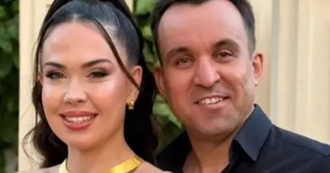 Fenomen Özlem Öz'in Instagram hesabına erişim engeli geldi