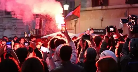 Avrupa’da protesto dalgası büyüyor! 410 bin kişi sokağa çıktı