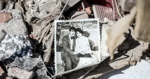 İzmir'de 117 kişinin yaşamını yitirdiği depremin üzerinden 6 yıl geçti