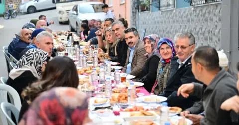 Bursa Yıldırım’da gönül sofrasını kadınlar kurdu