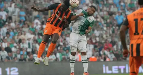 Bursaspor'un Yıldızına İstanbul'dan Talip: Enes Çelik Açıkladı