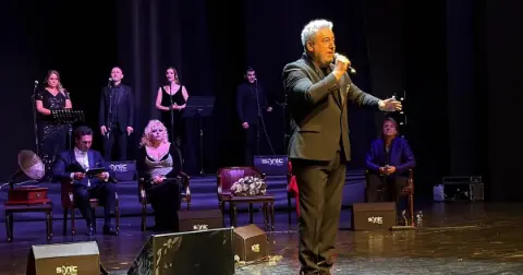 Bursa'da alaturka gecesi! Türk sanat müziğinin sevilen eserleri seslendirildi