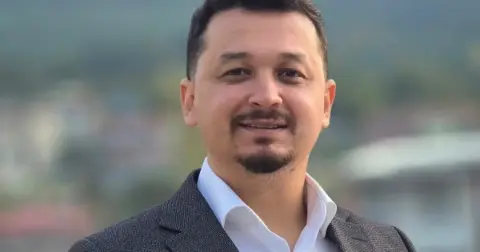 Bursa'da spor kulübünde yeni dönem! Başkan değişti, futbol sahası müjdesi geldi