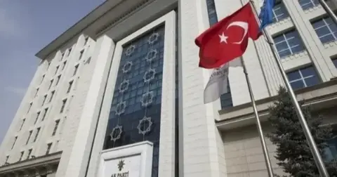 AK Parti'den Cumhuriyetin 103. yıl dönümüne anlamlı mesaj!