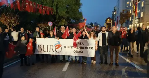 Bursa'da turist rehberlerinden dikkat çeken etkinlikler! Adalar turu, İznik semineri ve Cumhuriyet yürüyüşü