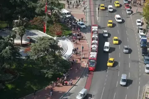 Bursa'da 28 ve 29 Ekim'de bu yollar trafiğe kapatılacak! İşte ilçe ilçe saatler ve güzergâhlar
