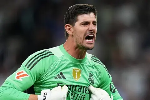 Aleksey Batrakov için Fenerbahçe derbisi öncesi transfer iddiası