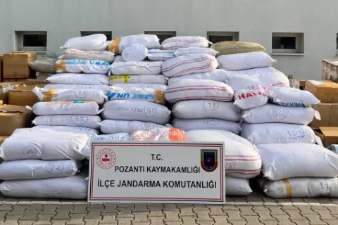 Adana'da 20 milyon TL değerinde kaçak tütün ele geçirildi