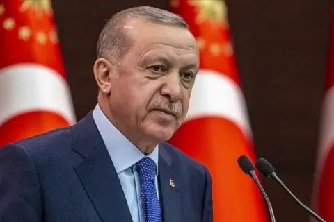 Balıkesir'de otomobil ile çarpışan motosikletli hayatını kaybetti