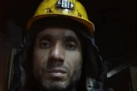 Madende ölen babasının ardından yaptığı paylaşım yürek burktu