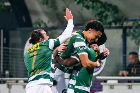Bursaspor'da Süper Lig Heyecanı: Zirvenin Yeni Sahibi