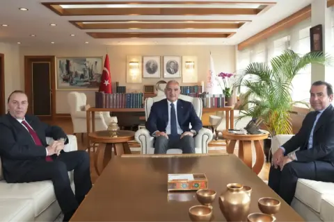 Bakan Ersoy, Opera ve Bale Genel Müdürü Can Atilla ile çalışmaları değerlendirdi