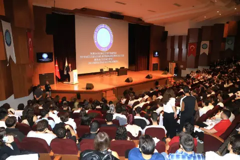 Bursa'da geleceğin doktorları ilk adımı attı! Beyaz önlük heyecanı