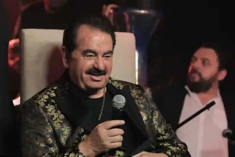 Kazaya karışan Furkan Kızılay'dan yaralanan sürücüye ilk müdahale
