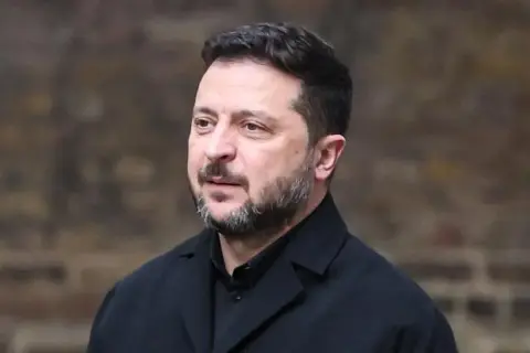 Zelenskiy: Bu yıl cephedeki konumumuz uzun zamandır olduğundan çok daha güçlü