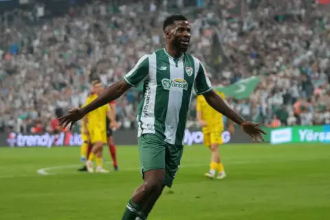 Bursaspor gol makinesi Iheanacho, transfer sürecini anlattı!