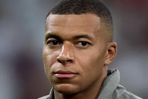 Mbappé krizi büyüdü: Real Madrid Çin'den özür diledi