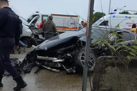 Bursa'da 11 ilçede elektrik kesintisi! UEDAŞ 30 Ekim listesini açıkladı: Elektrikler ne zaman gelecek?