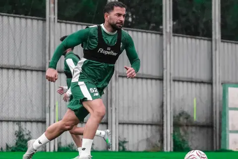 Bursaspor'un yıldızından çok samimi açıklamalar!