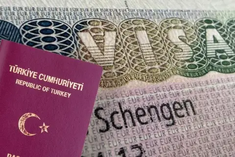 Tır şoförlerinin vize çilesine son verecek hamle: Ticaret Bakanlığı resmen duyurdu!