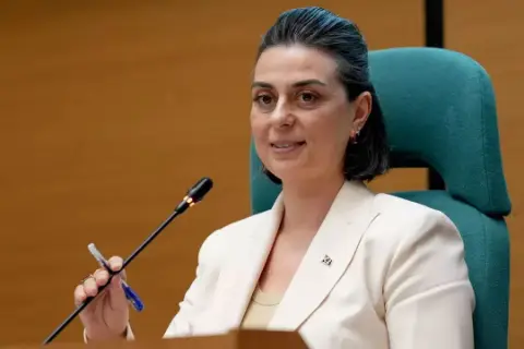 Sinem Dedetaş’a ev hapsi şartıyla tahliye kararı!