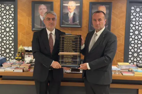 MHP Bursa İl Başkanı Özcanbaz'a önemli ziyaret! Rahmi Aksoy ile bir araya geldi