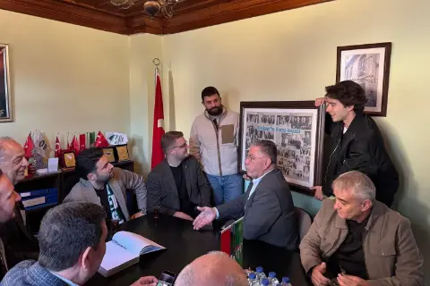 Bursaspor’dan izinsiz padel kortlarına müdahale! 3 gün süre verildi