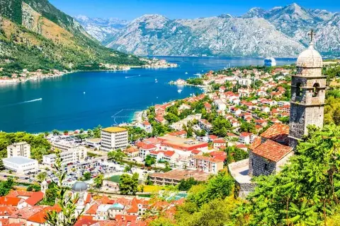 Türkler Karadağ'a akın ediyordu! Yarından itibaren vizeli oluyor