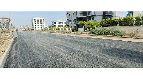 Barış Mahallesi’nde Cadde Yenilendi