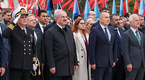 çanakkale’de Cumhuriyet Bayramı İçin çelenk Töreni Düzenlendi