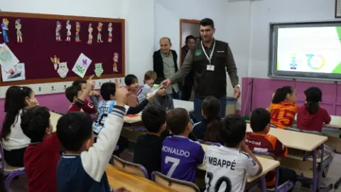 Zonguldak Belediyesi’nden öğrencilere Sıfır Atık Eğitimi