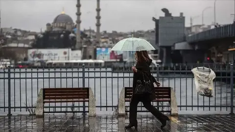 Meteorolojiden İstanbul’un da aralarında bulunduğu 10 il için sarı ve turuncu kodlu uyarı