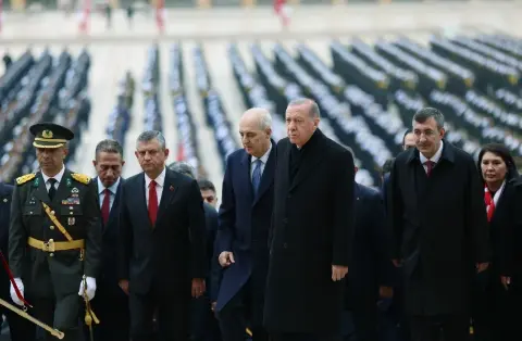 Devlet Erkanı Anıtkabir'de: Türkiye Yüzyılı İçin Kararlılık Mesajı