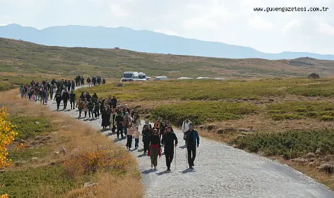 Nemrut Kalderası'nda doğa yürüyüşü yapıldı