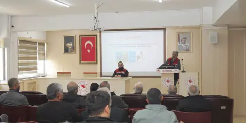 Kırıkkale'de Üreticilere Güvenli İlaçlama Eğitimi Tamamlandı